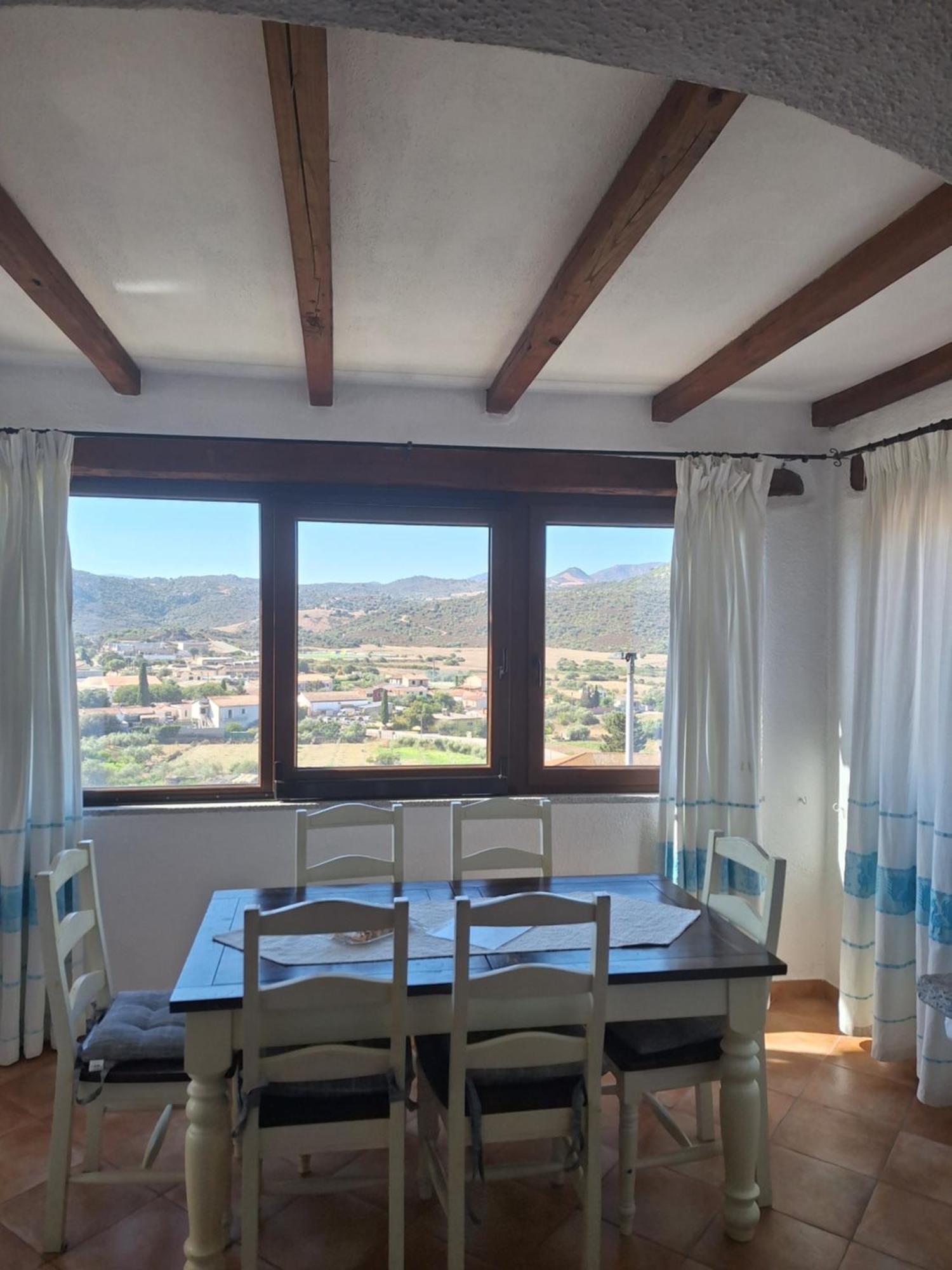 דירות Loiri Porto San Paolo Attico Anais מראה חיצוני תמונה