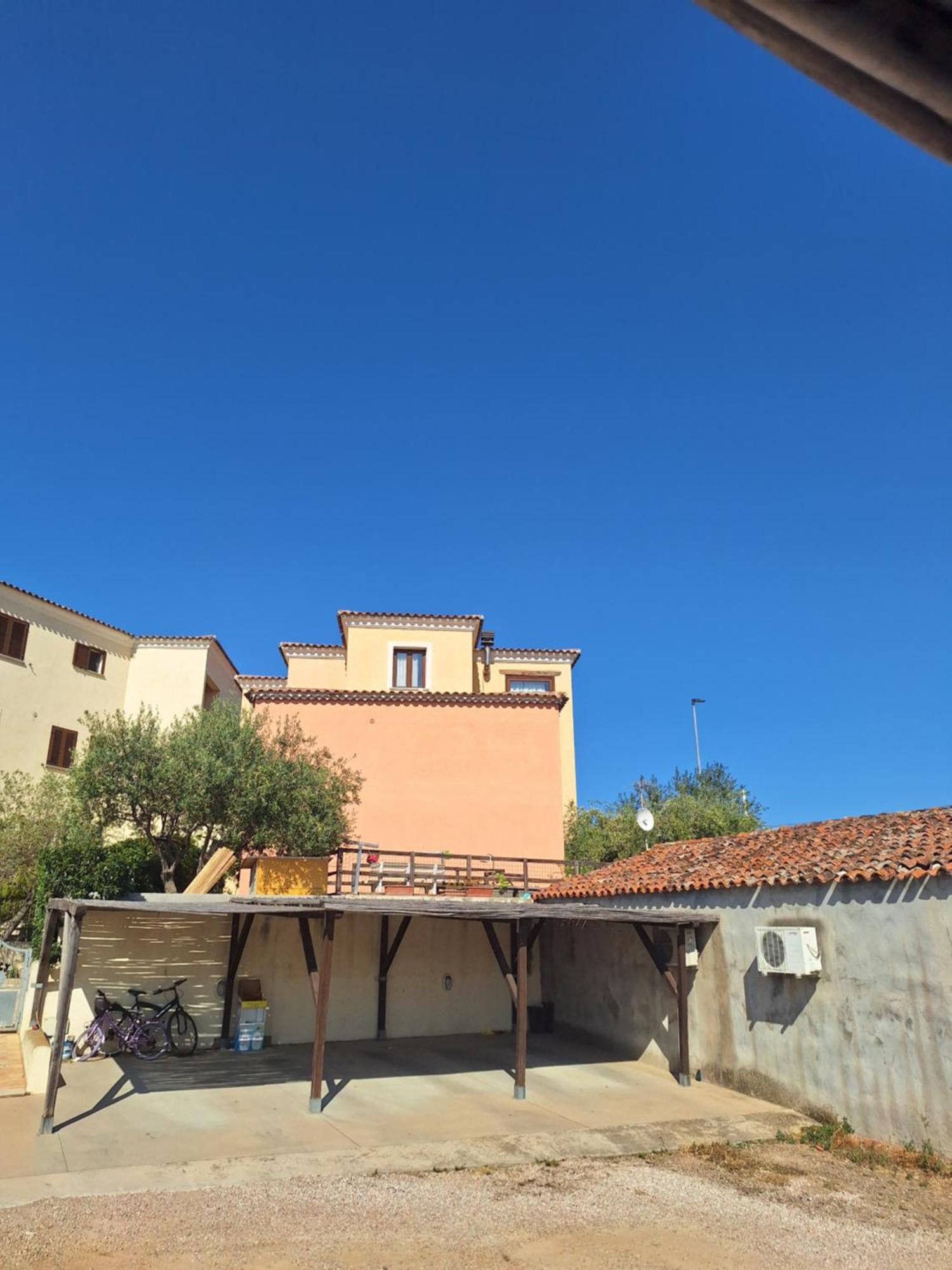 דירות Loiri Porto San Paolo Attico Anais מראה חיצוני תמונה
